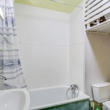 Appartement Bareges, 1 Piece, 4 Personnes - Fr-1-403-16 *
